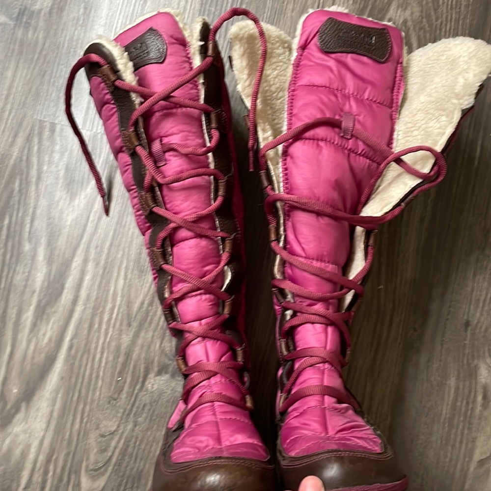 Timberland high waterproof and insulated boots - size 7